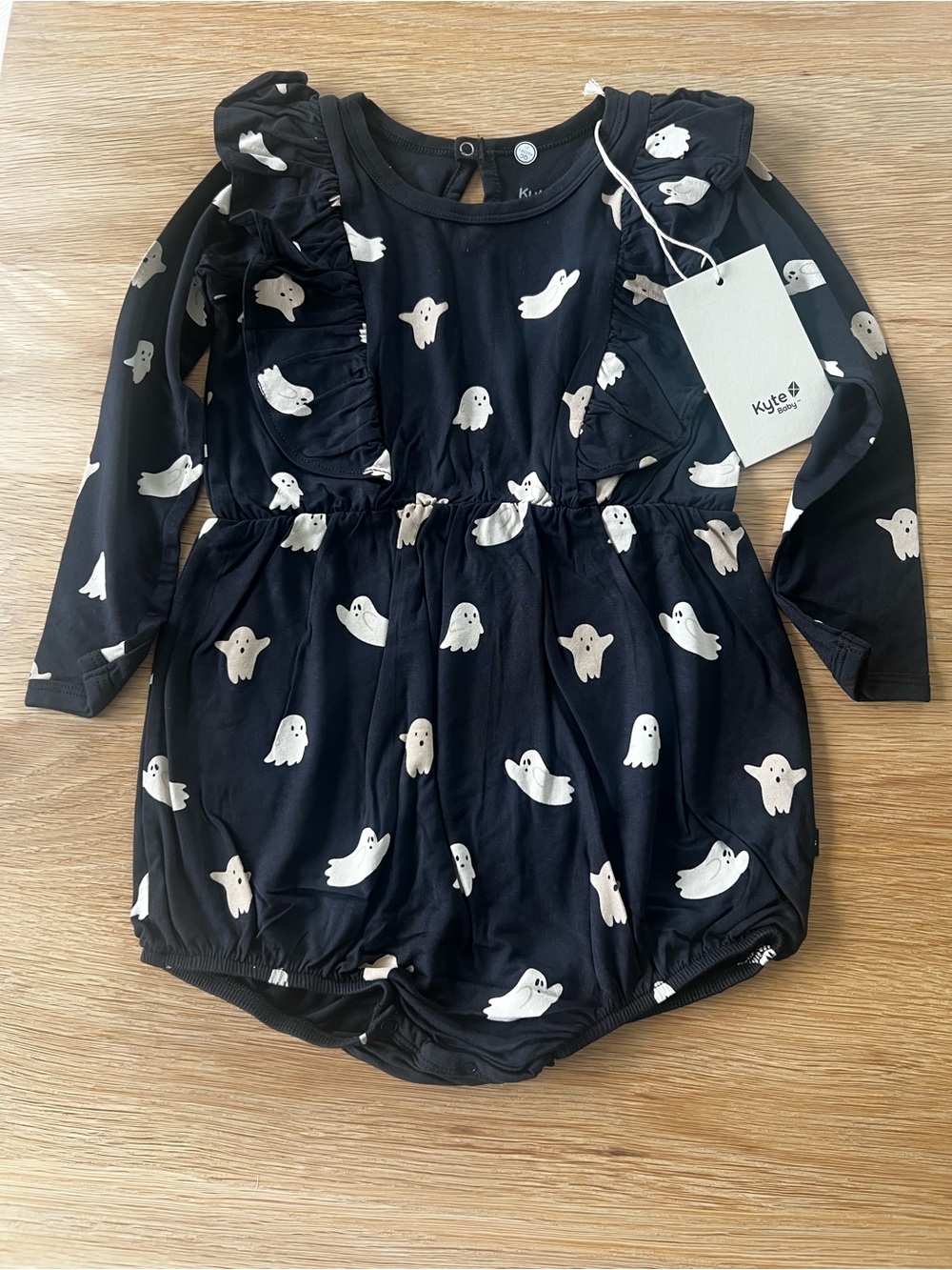 Kyte Baby Girls Long Sleeve Boo Bubble Romper in Boo-  3T